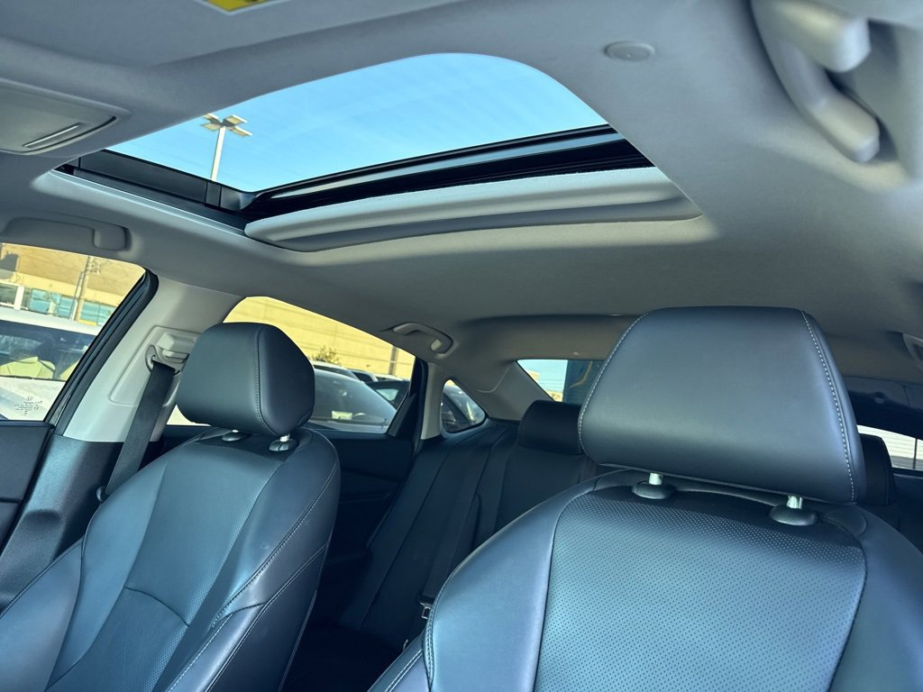 Used 2024 Honda Accord Touring image 19