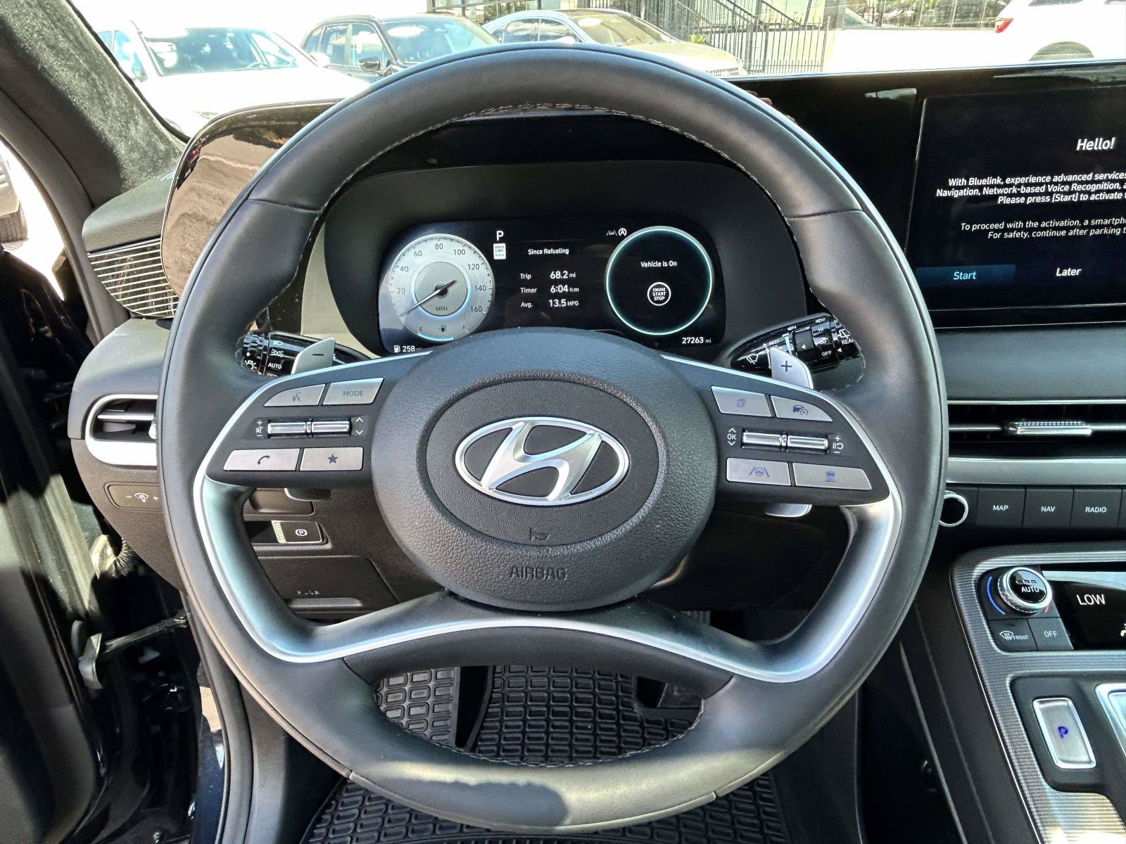 Certified 2025 Hyundai Palisade Calligraphy FWD image 21