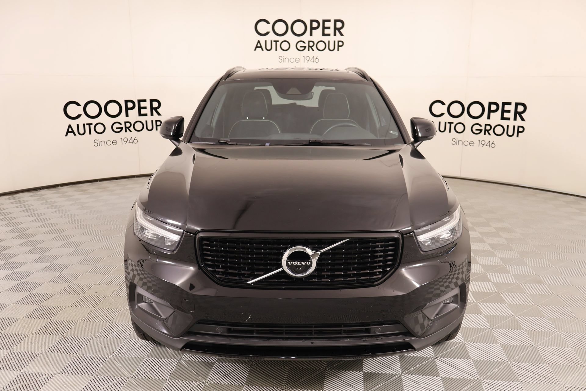 Used 2022 Volvo XC40 T5 R-Design w/ Advanced Package AWD/4WD image 10