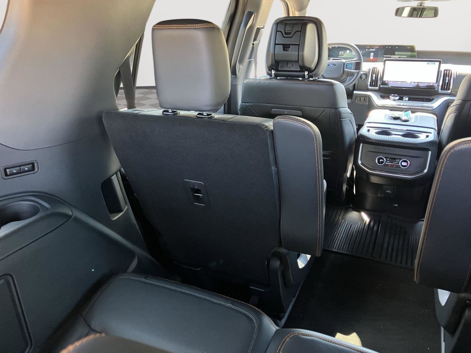 New 2026 Ford Expedition Tremor image 22
