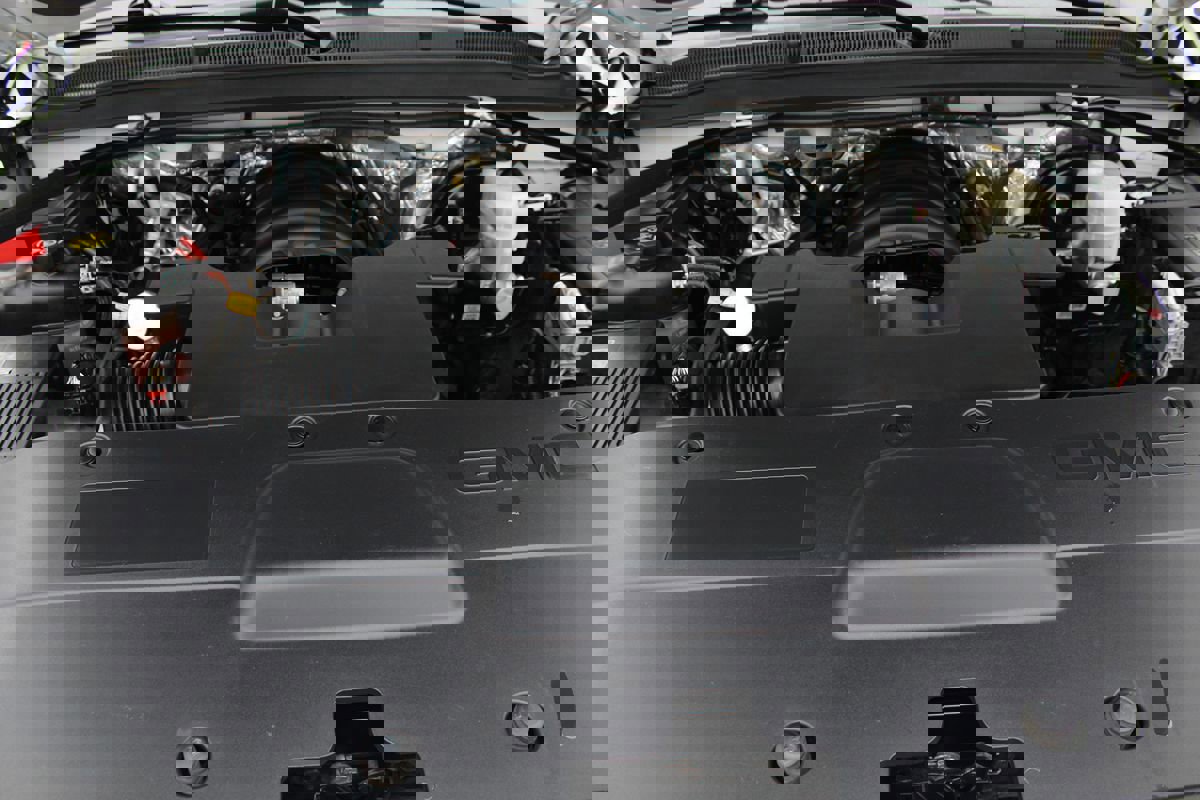 Used 2015 GMC Yukon SLT w/ Open Road Package image 38