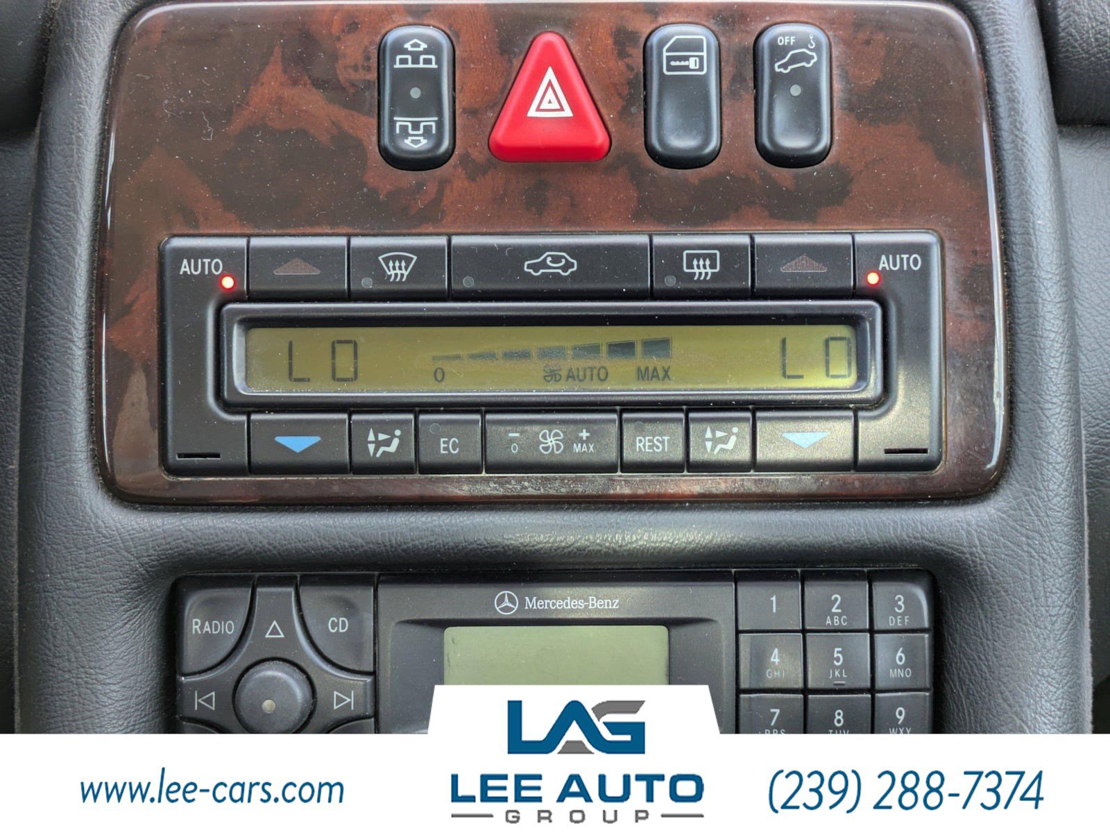 Used 2002 Mercedes-Benz CLK 320 Cabriolet image 14