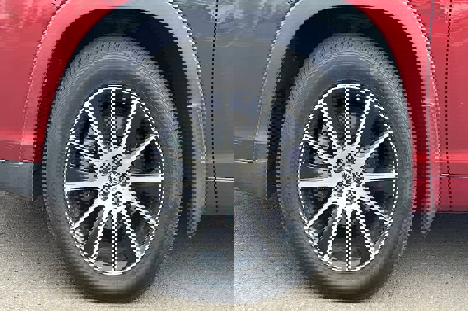 Used 2017 Toyota Highlander SE image 37