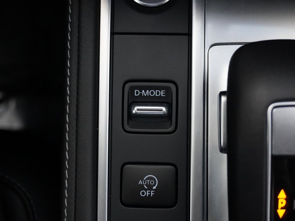 Used 2025 INFINITI QX60 Luxe image 69