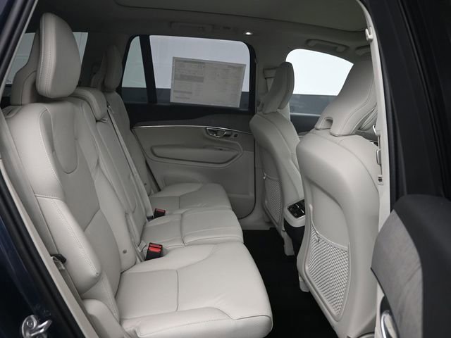 Used 2025 Volvo XC90 B6 Plus w/ Protection Package Premier image 31