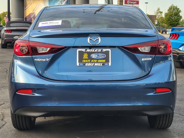 Used 2018 MAZDA MAZDA3 Touring FWD image 5