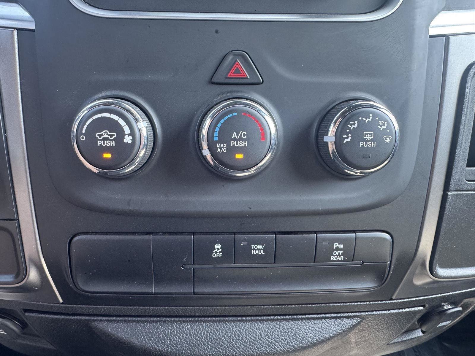 Used 2024 RAM 1500 Warlock RWD image 20