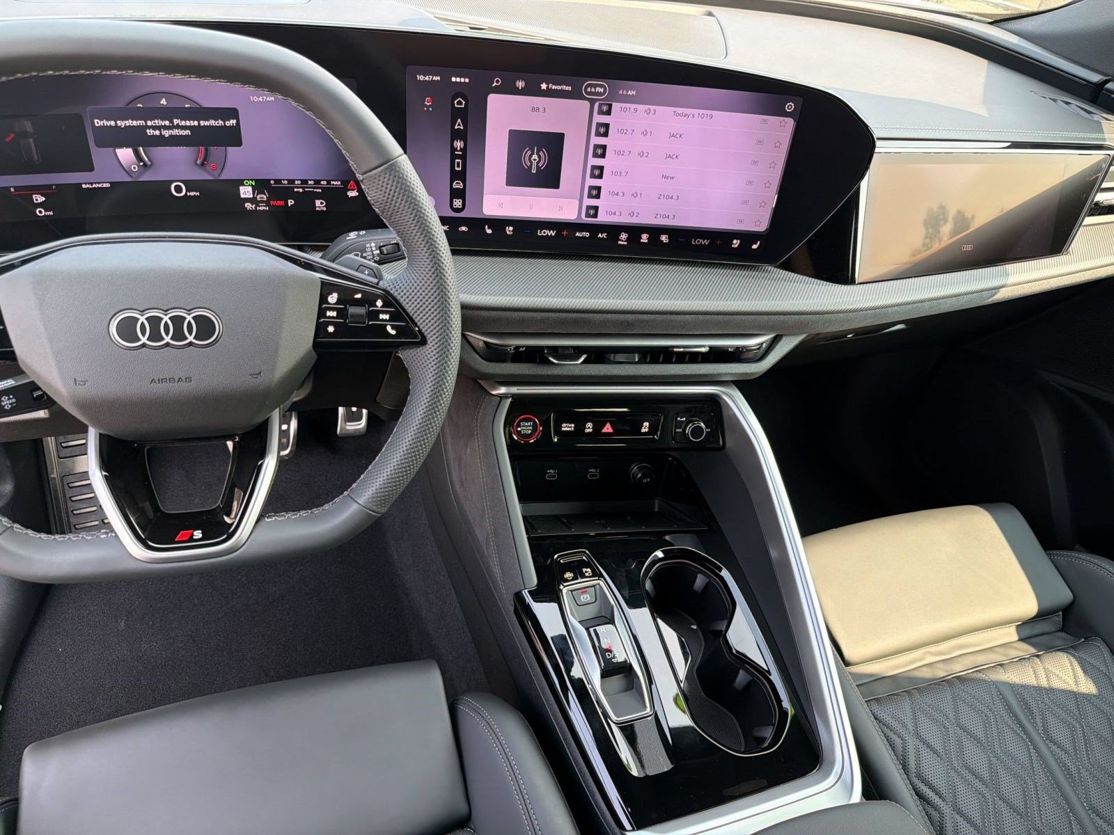 New 2026 Audi SQ5 Premium Plus AWD/4WD image 27