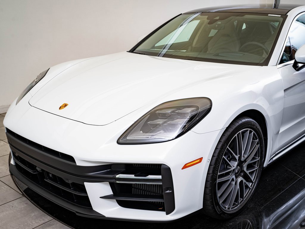 New 2026 Porsche Panamera 4 image 13