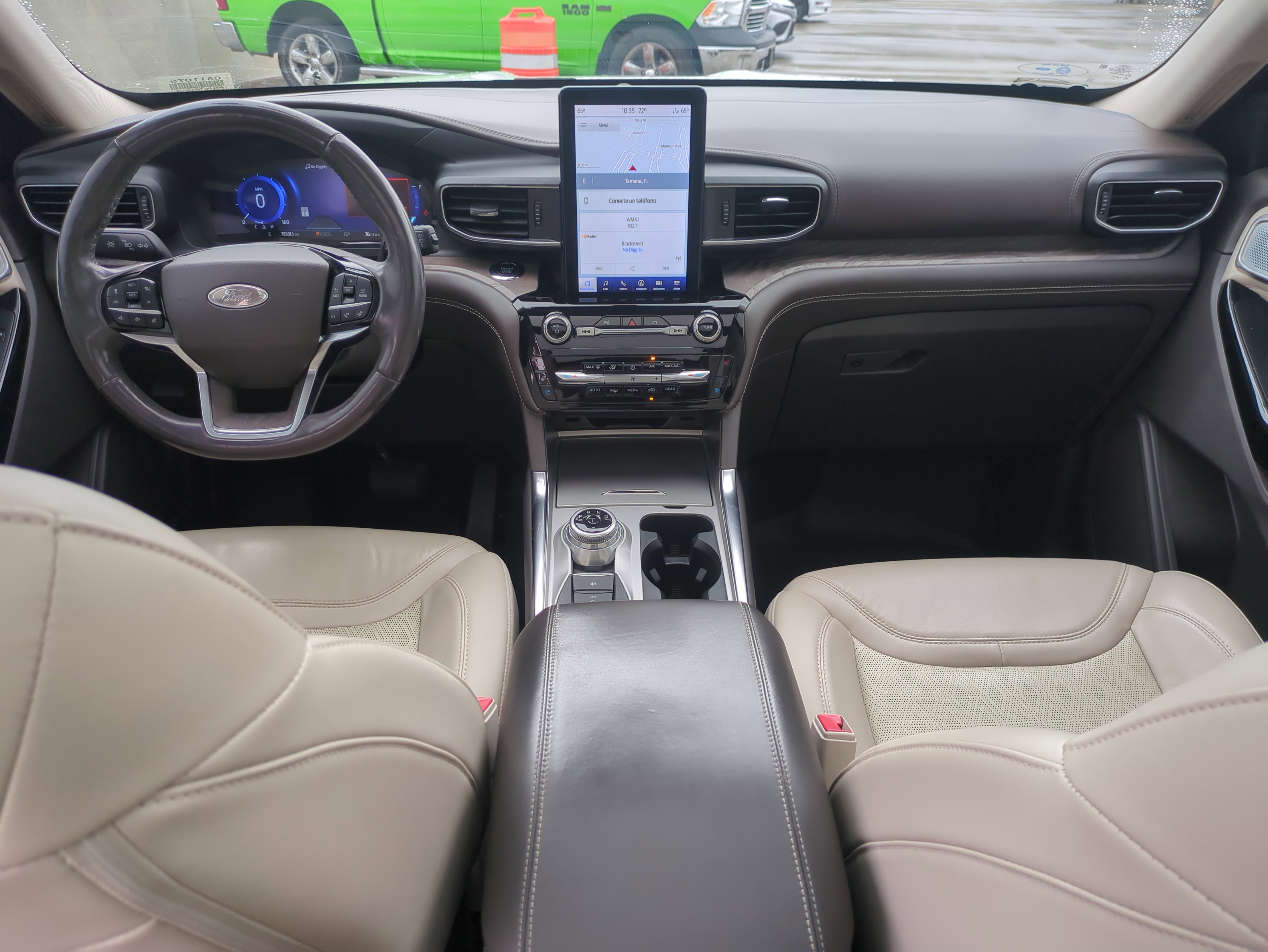 Used 2022 Ford Explorer Platinum w/ Equipment Group 601A image 16