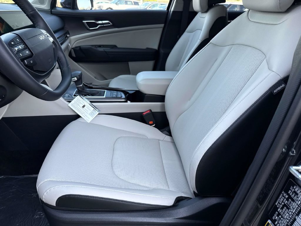 New 2027 Kia Sportage EX FWD image 18