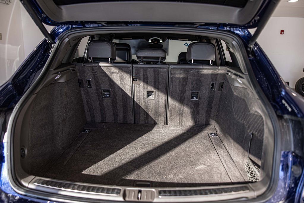 Used 2022 Porsche Macan S image 17