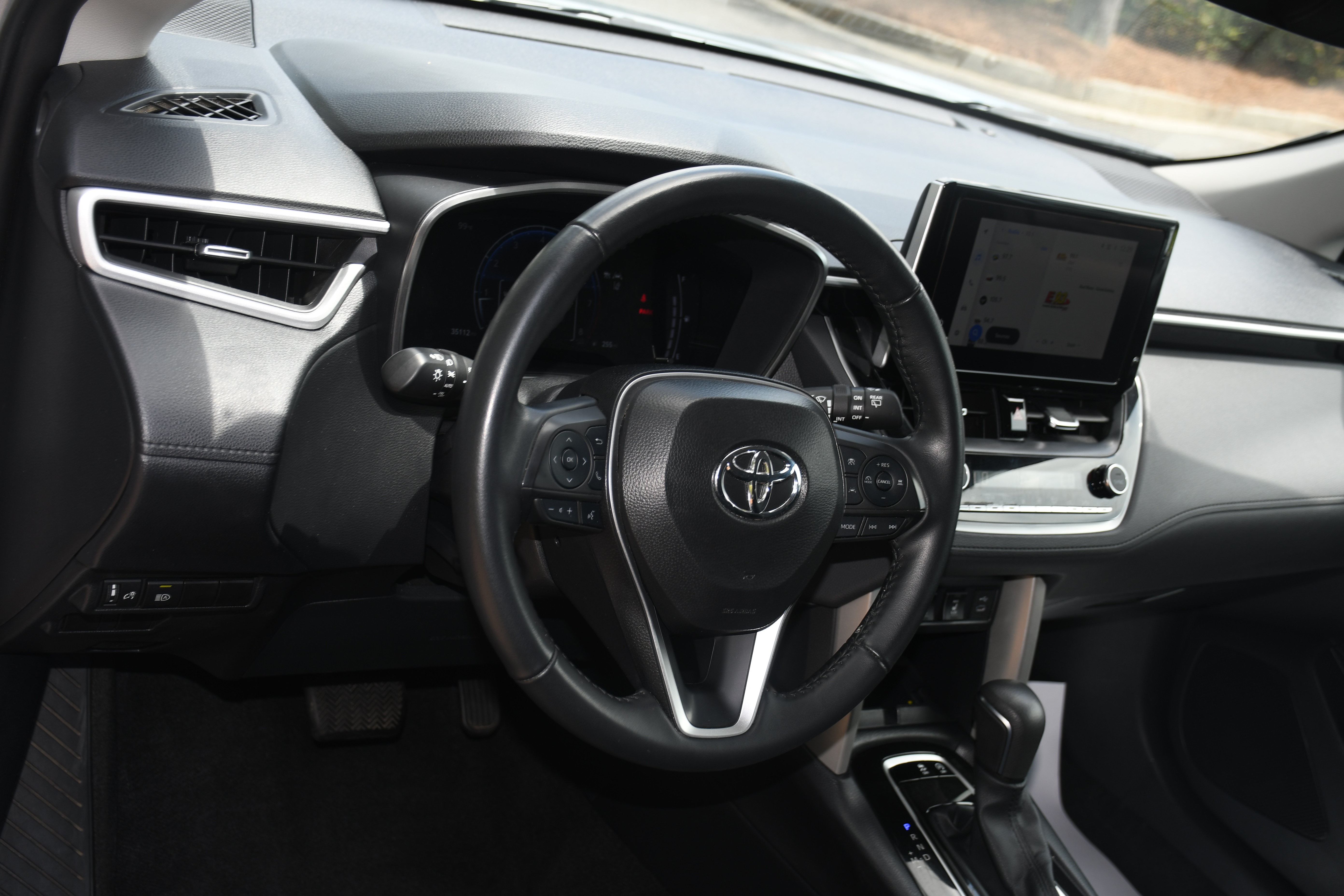 Certified 2025 Toyota Corolla Cross XLE AWD/4WD image 8