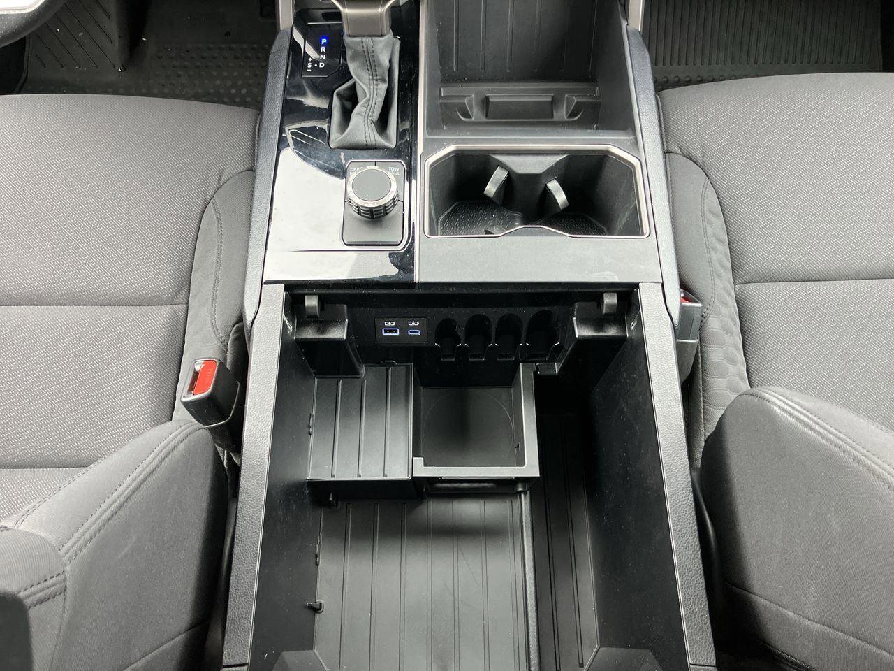 Used 2024 Toyota Tundra SR5 w/ SR5 Convenience Package RWD image 18
