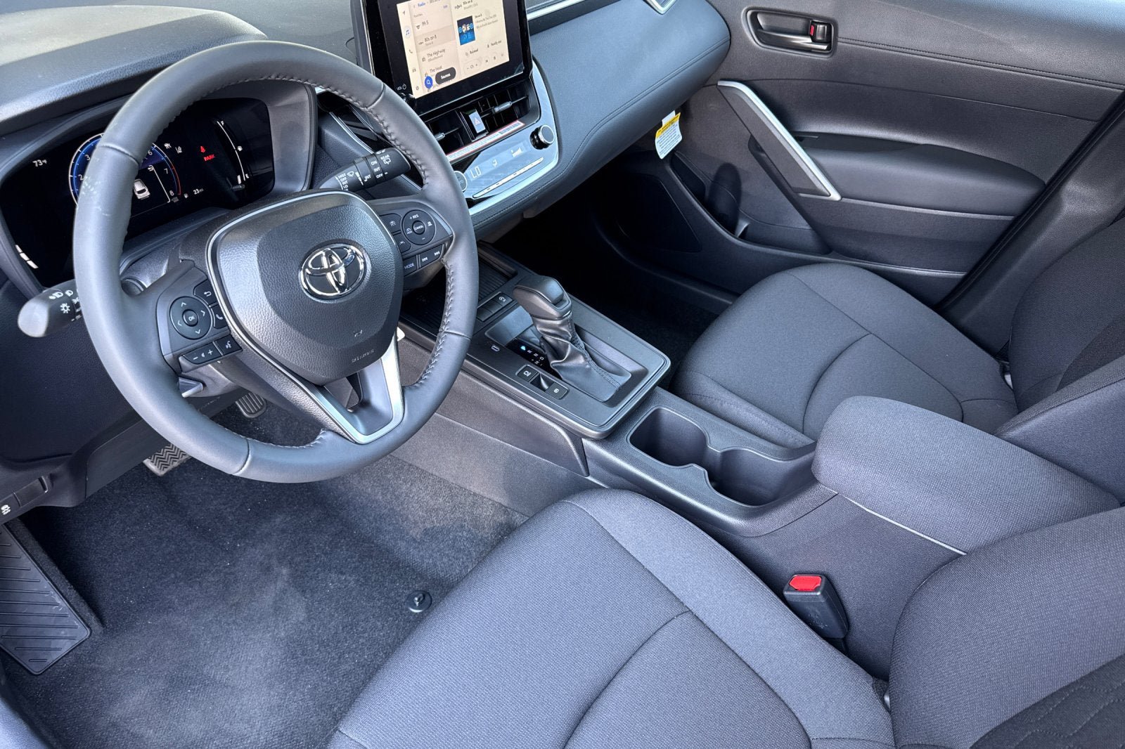 New 2026 Toyota Corolla Cross LE FWD image 12