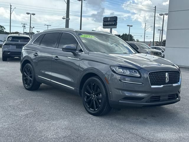 Used 2022 Lincoln Nautilus Reserve FWD image 5