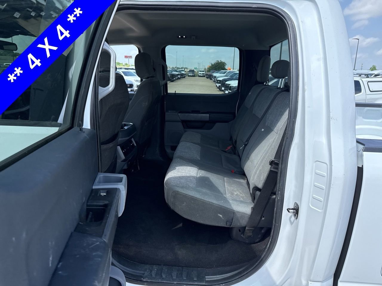 Used 2025 Ford F250 XLT w/ FX4 Off-Road Package AWD/4WD image 6