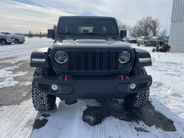 Used 2024 Jeep Wrangler Unlimited Rubicon w/ Convenience Group image 6