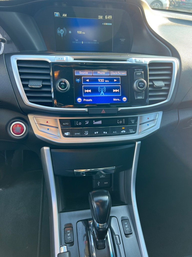 Used 2013 Honda Accord EX-L image 32