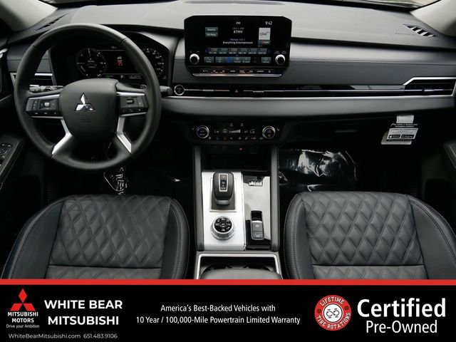 Used 2025 Mitsubishi Outlander SEL AWD/4WD image 13