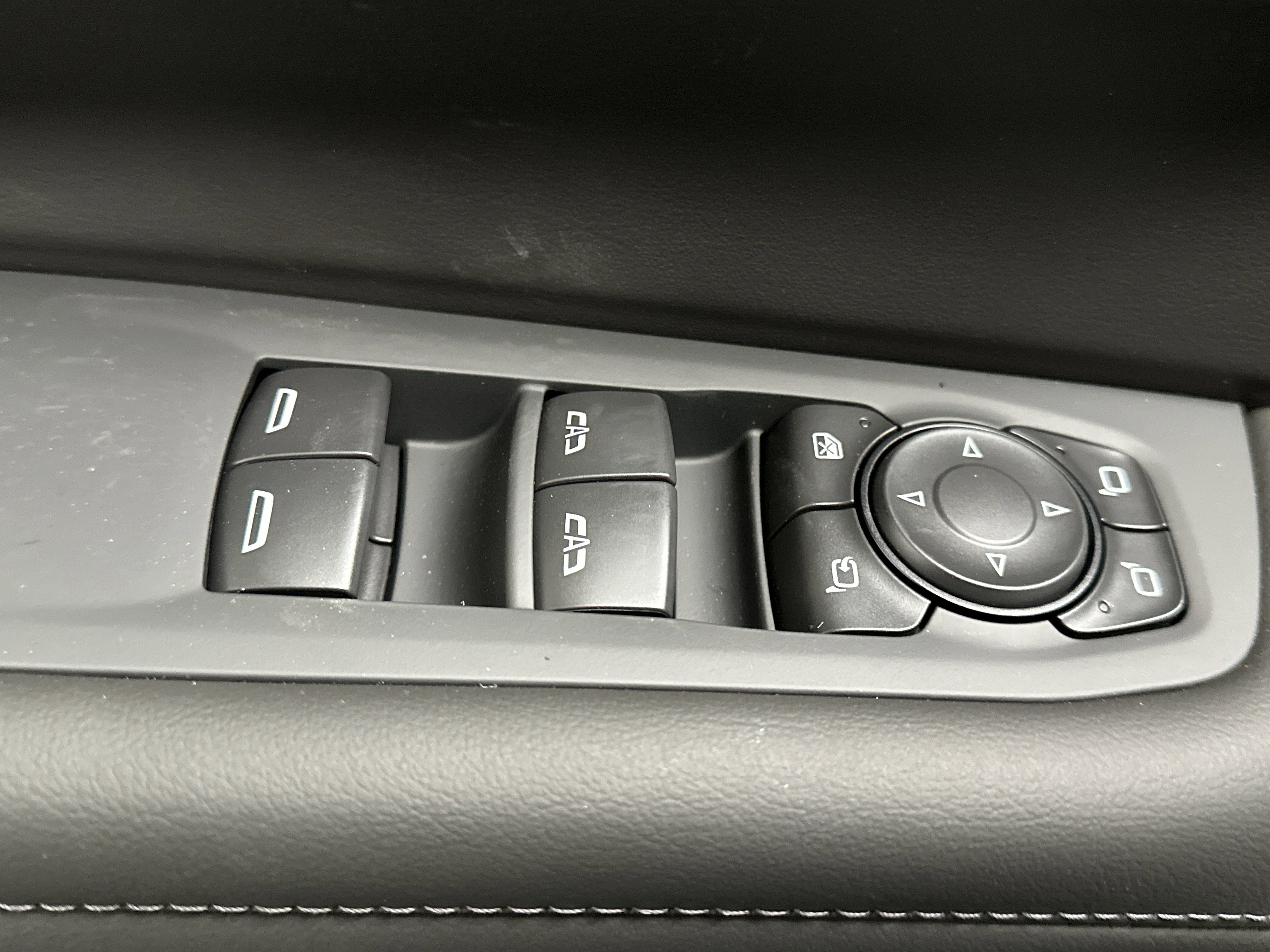 New 2026 Chevrolet Suburban Z71 w/ Z71 Off-Road Package image 22