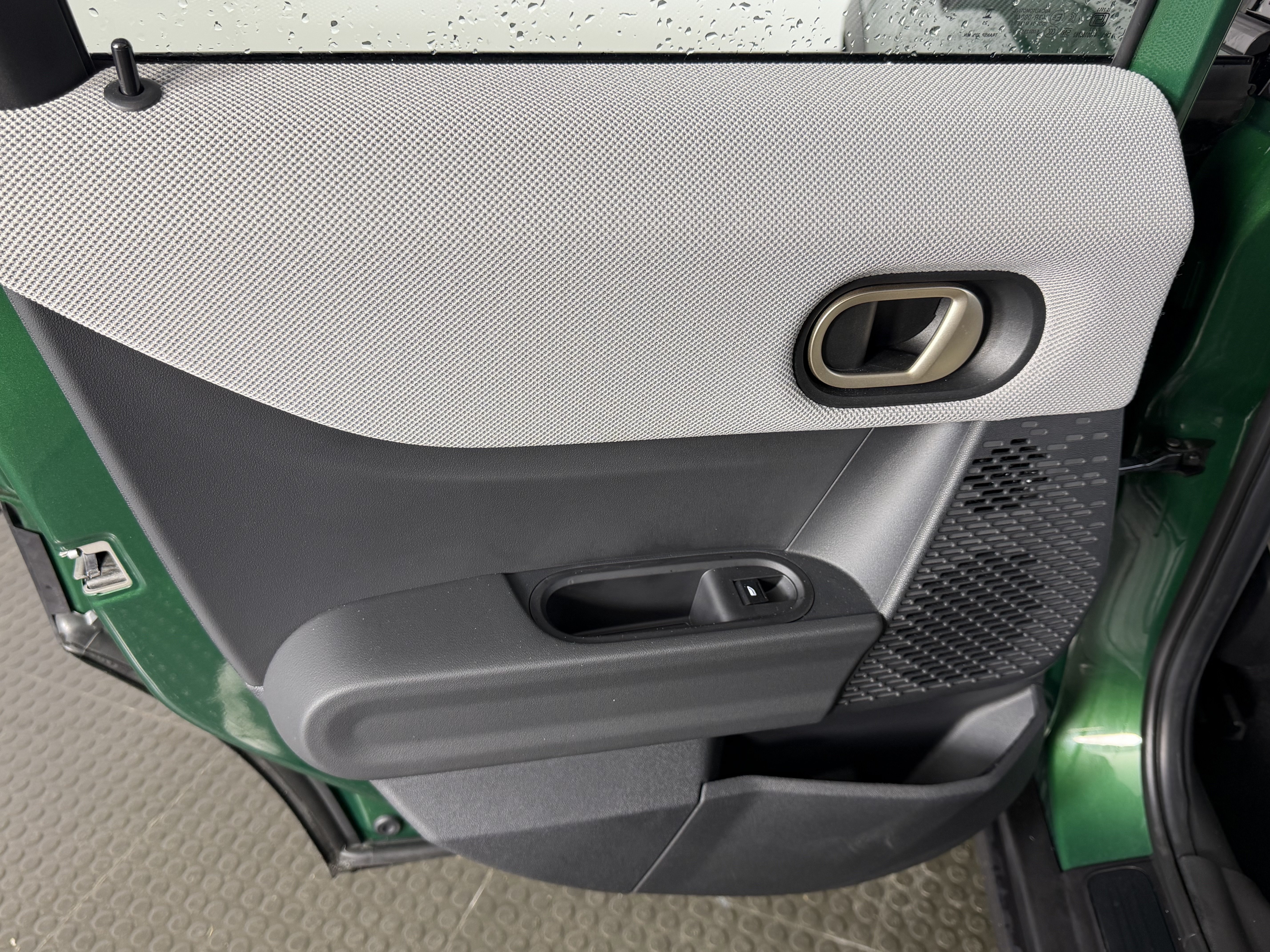 Used 2025 MINI Cooper S FWD image 15