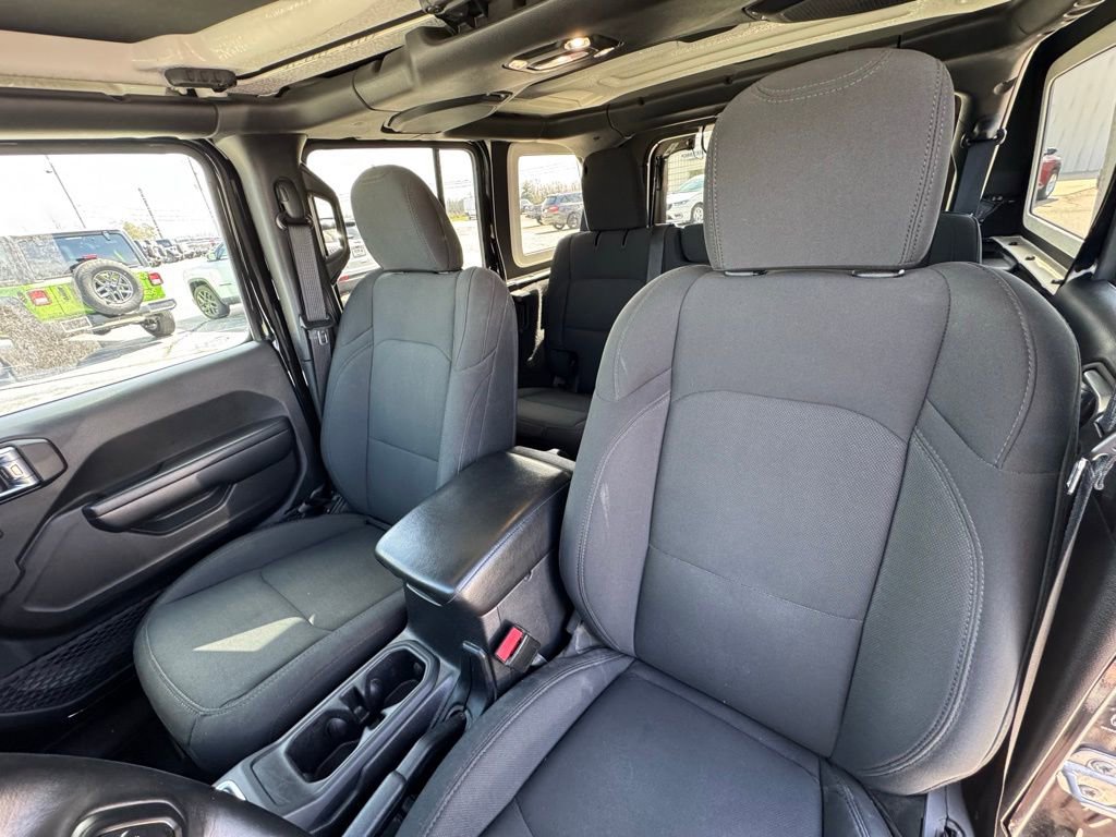 Used 2021 Jeep Wrangler Unlimited Sport image 18
