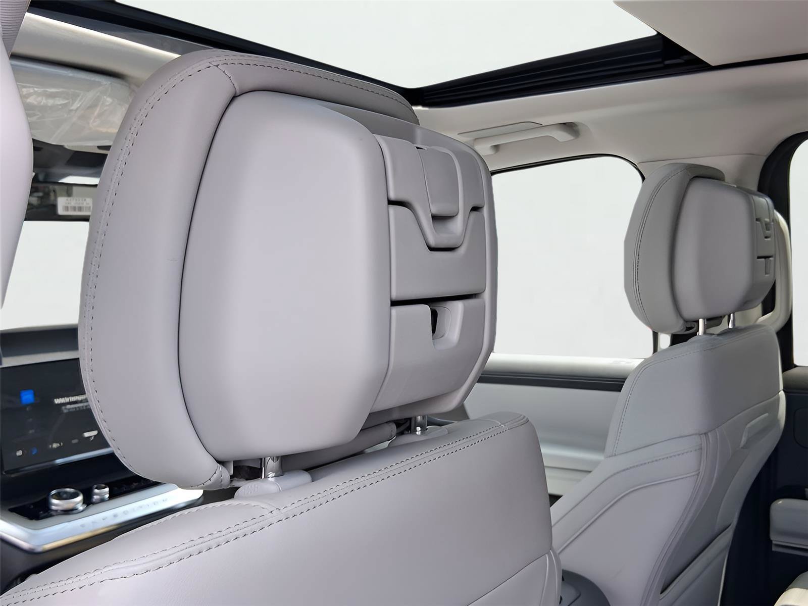 New 2027 Ford Expedition Max Platinum AWD/4WD image 27