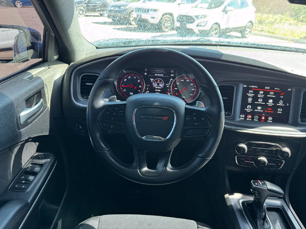 Used 2020 Dodge Charger SXT AWD/4WD image 11