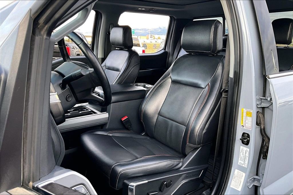 Used 2024 Ford F350 Lariat image 26