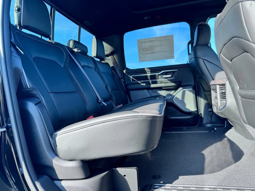 New 2027 RAM 1500 Laramie w/ Night Edition AWD/4WD image 13