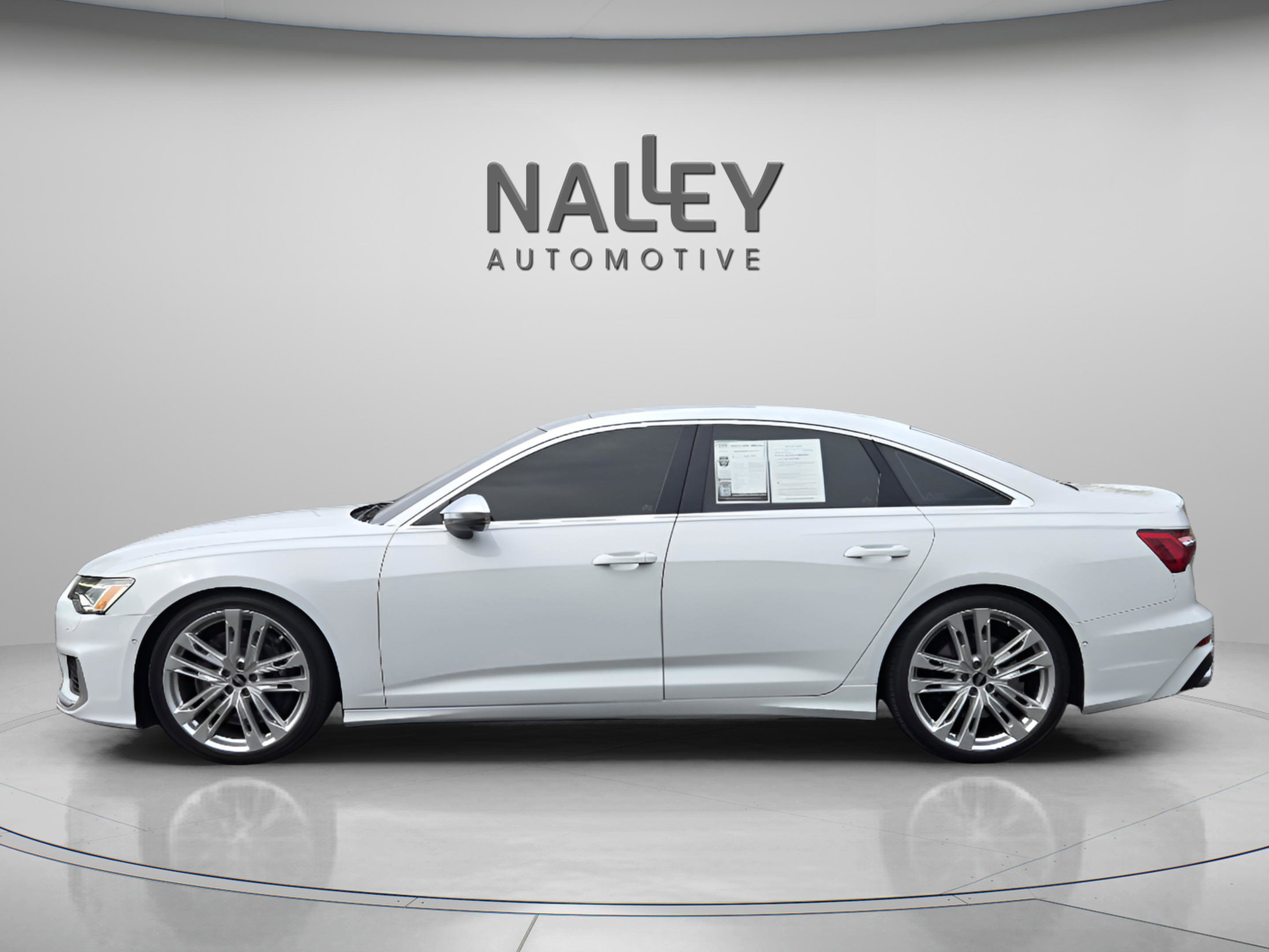 Used 2022 Audi S6 Premium Plus image 2