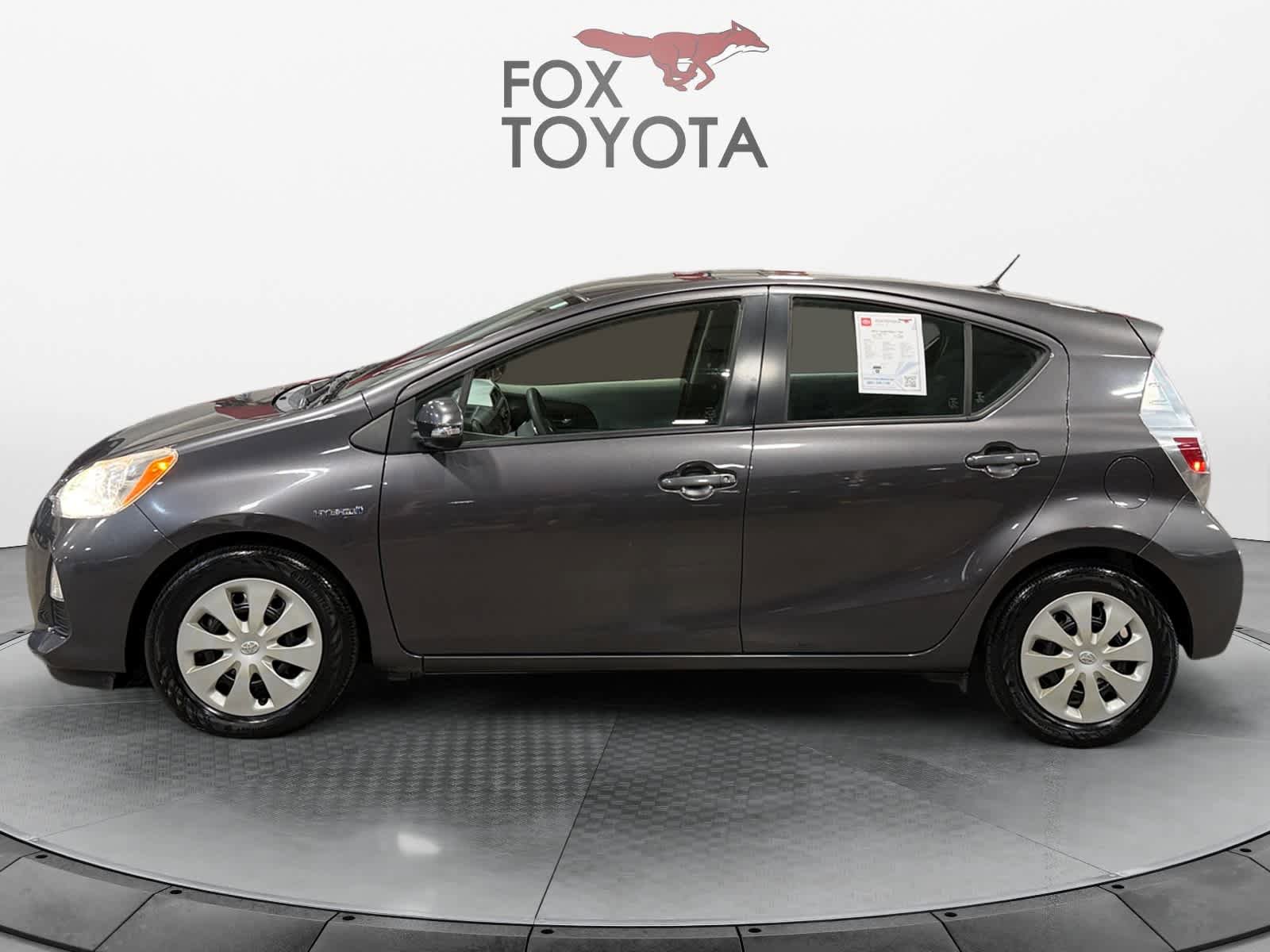 Used 2012 Toyota Prius C Two FWD image 3