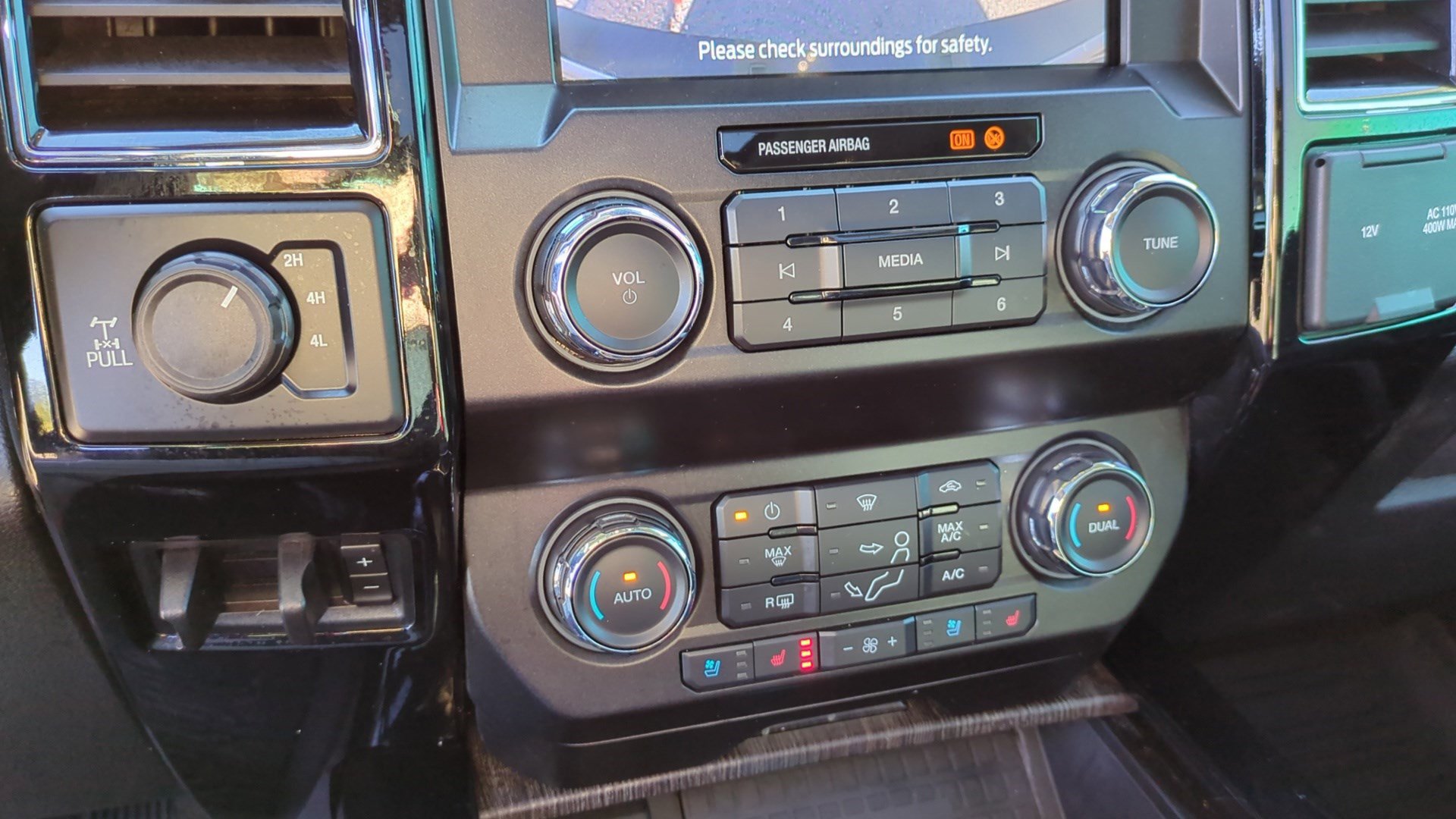 Used 2021 Ford F250 Lariat image 25