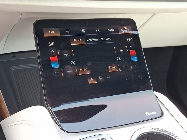 New 2026 Cadillac Vistiq Sport w/ LPO, Floor Liner Package image 10