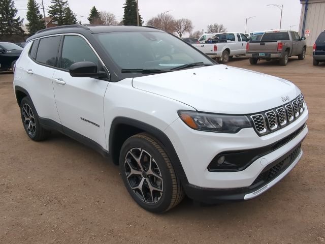 Used 2025 Jeep Compass Limited image 2