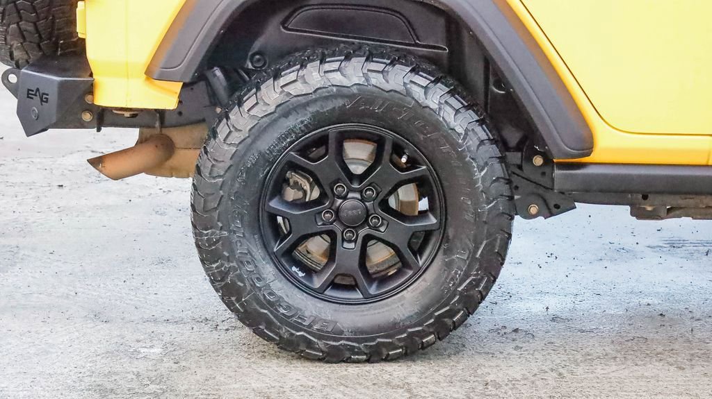 Used 2021 Jeep Wrangler Unlimited Sport image 12