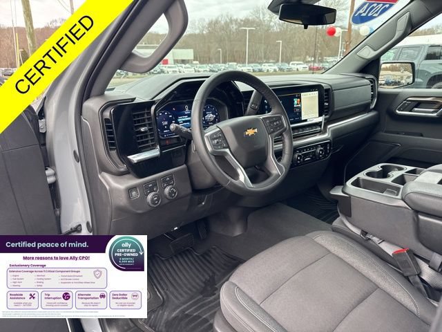 Used 2024 Chevrolet Silverado 1500 LT AWD/4WD image 10