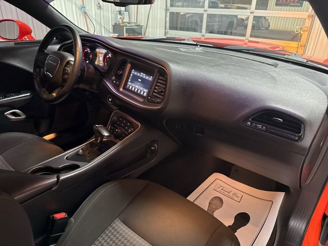 Used 2020 Dodge Challenger R/T RWD image 21