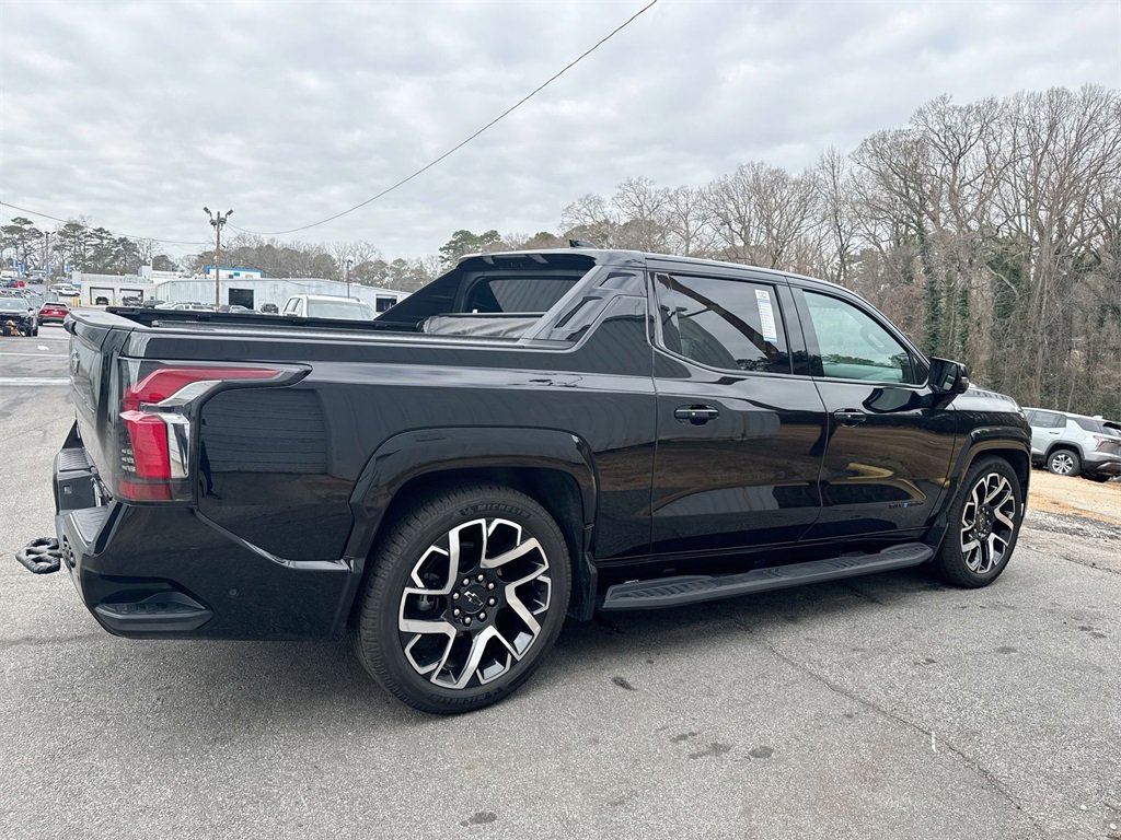 Used 2024 Chevrolet Silverado EV RST image 32