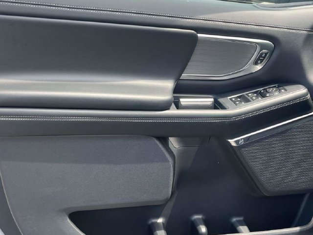 New 2026 Ford Expedition Platinum AWD/4WD image 14