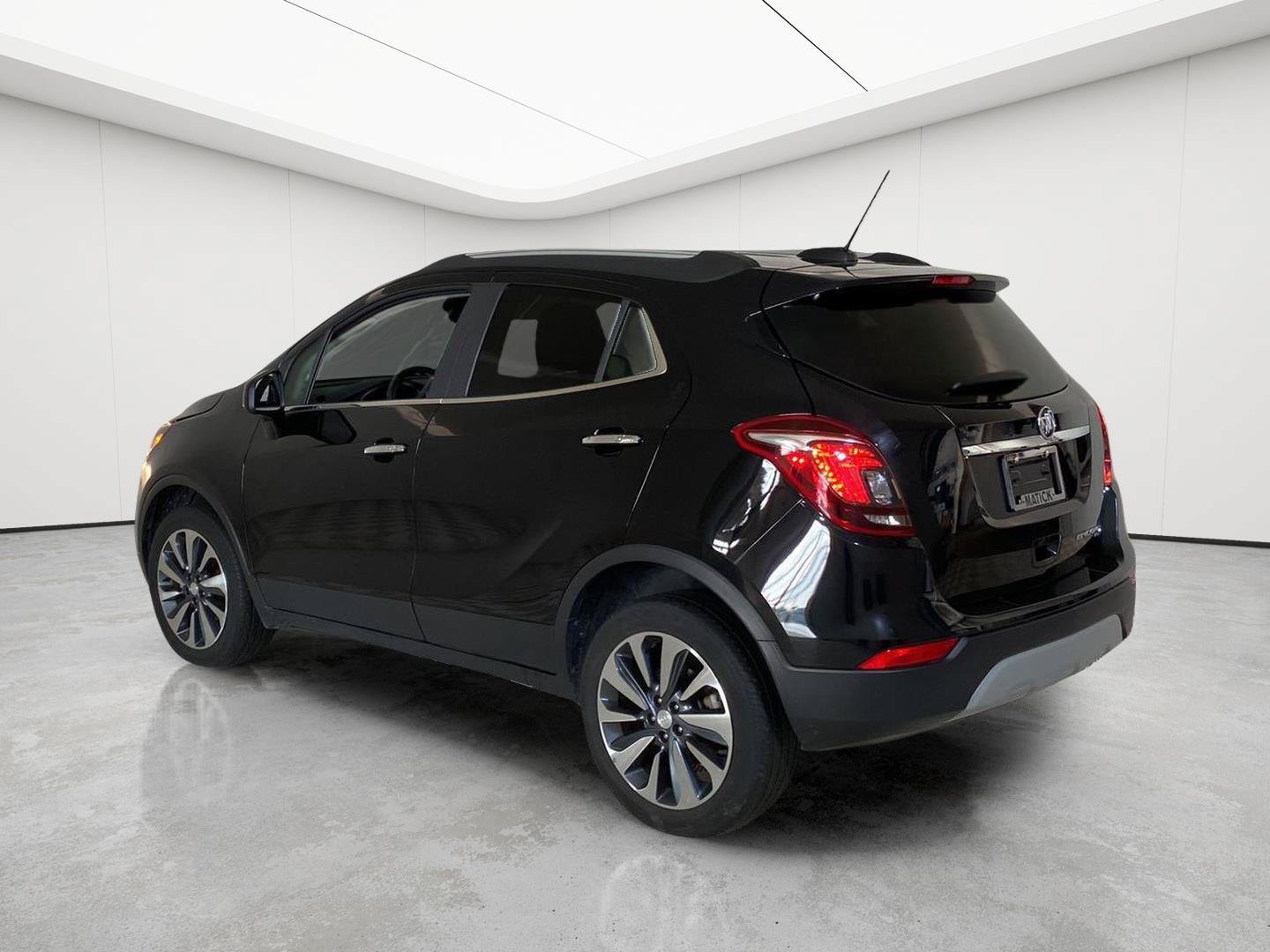 Used 2022 Buick Encore Preferred w/ Safety Package AWD/4WD image 5