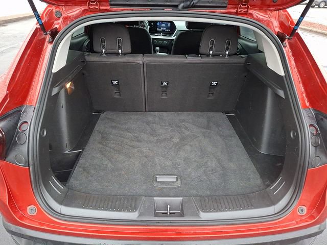 Used 2024 Chevrolet Trax LS w/ LS Convenience Package image 28