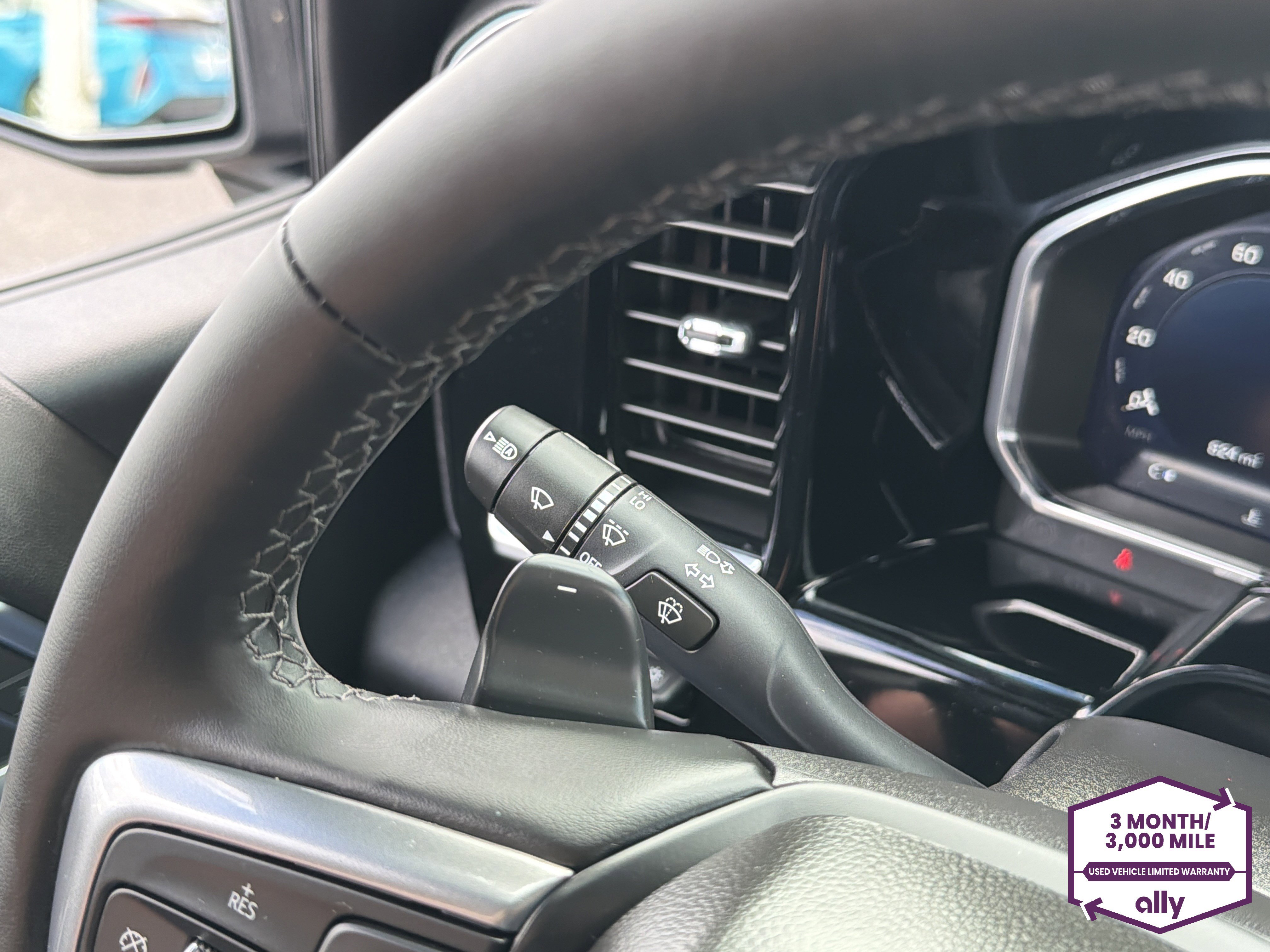 Used 2026 Chevrolet Silverado 1500 LTZ w/ LTZ Premium Package AWD/4WD image 21