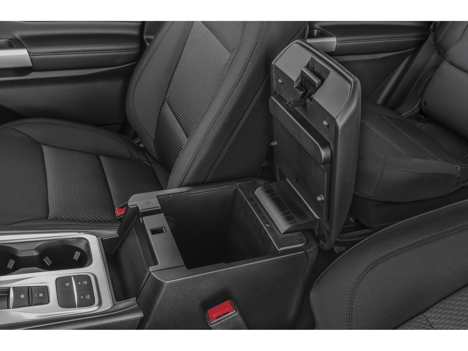 Used 2024 Ford Explorer XLT w/ Equipment Group 202A image 12