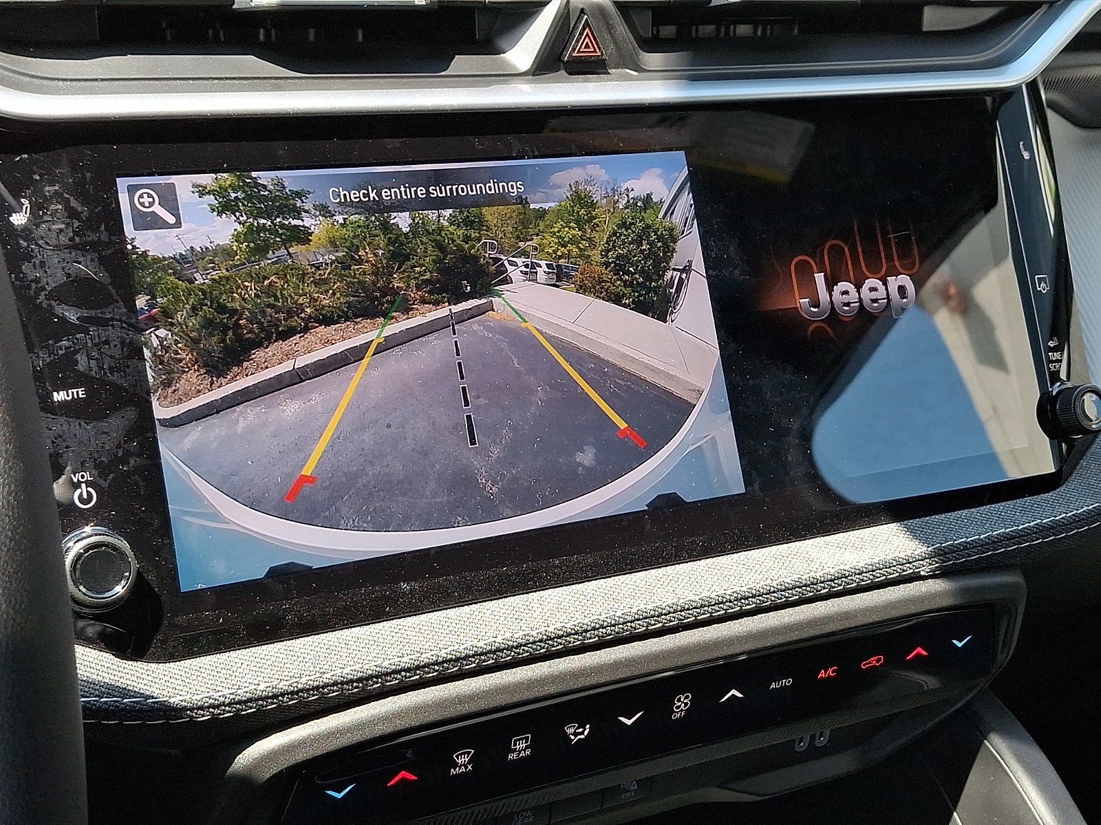 New 2026 Jeep Cherokee Laredo AWD/4WD image 12