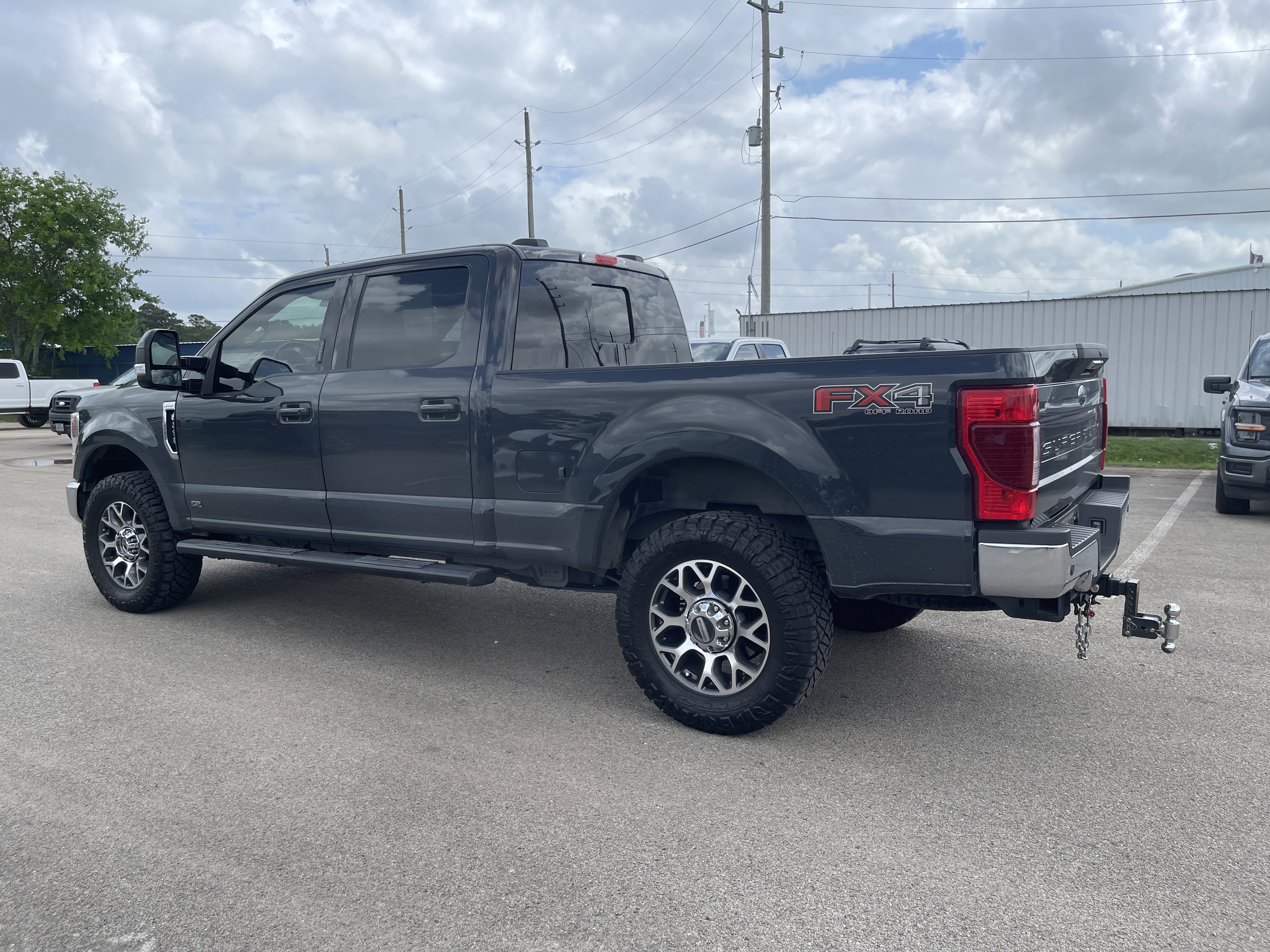 Used 2021 Ford F250 Lariat w/ Lariat Value Package image 3
