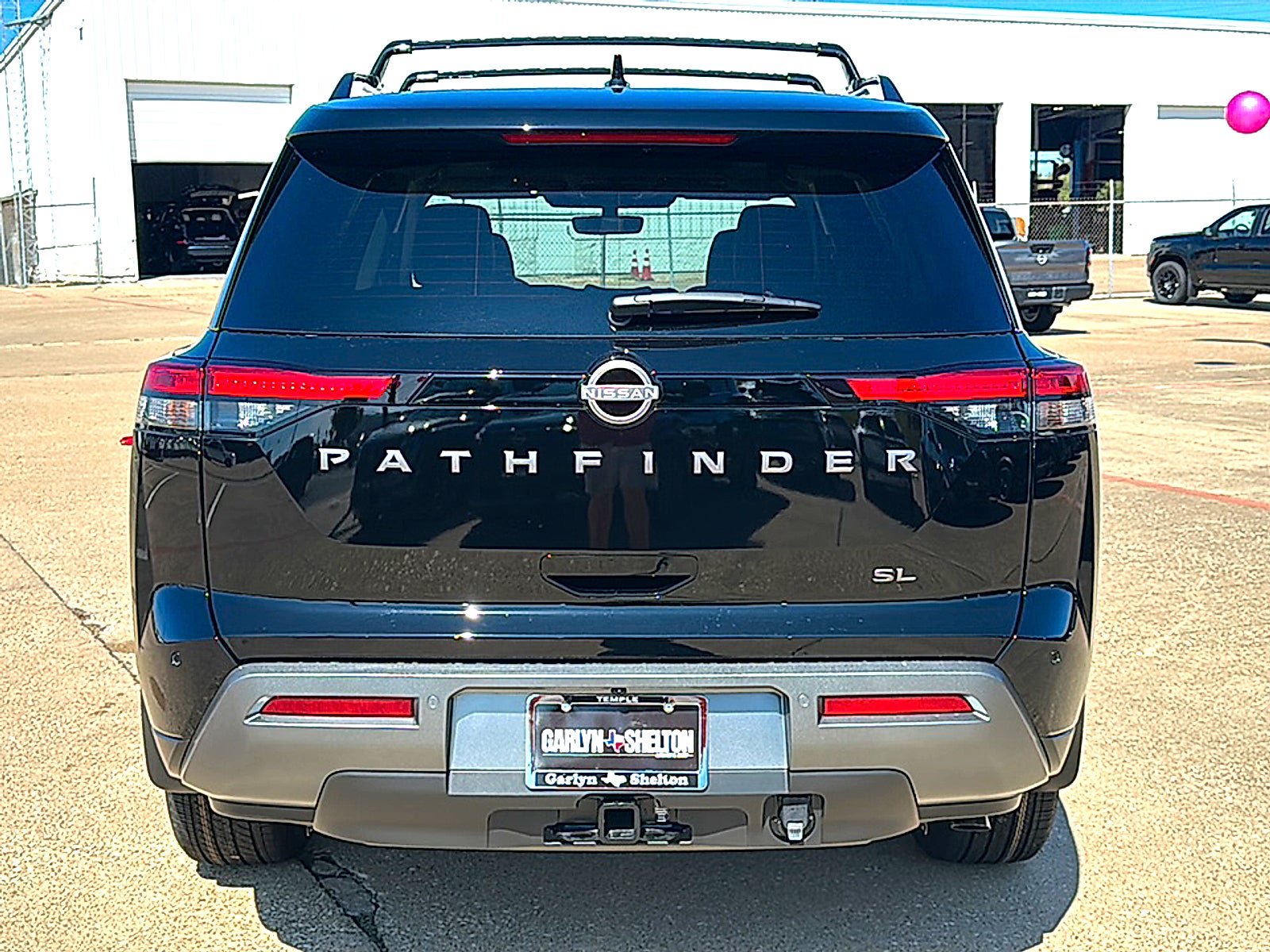 New 2026 Nissan Pathfinder SL w/ SL Premium Package FWD image 7