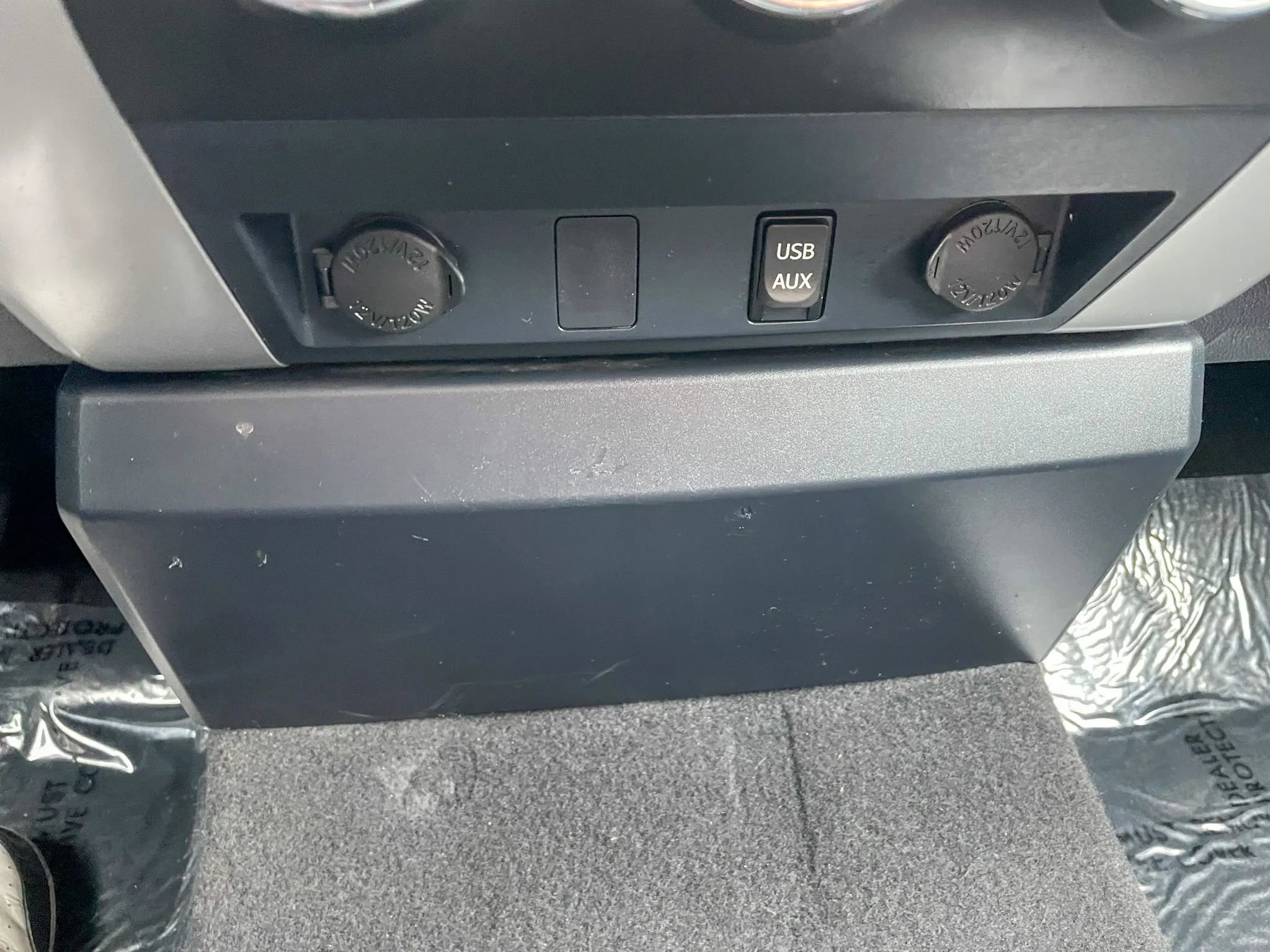 Used 2019 Toyota Tundra SR5 AWD/4WD image 22