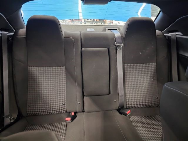 Used 2023 Dodge Challenger R/T w/ Performance Handling Group image 30